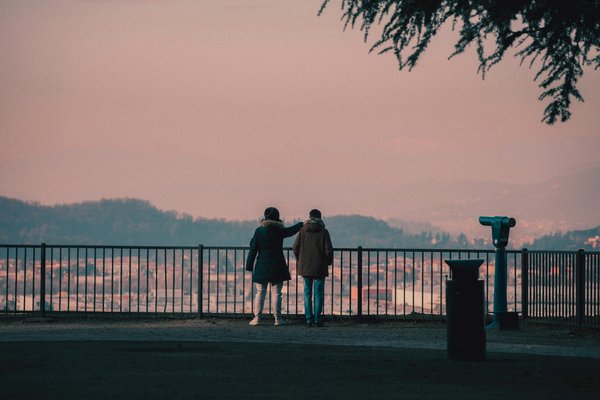 How can you find pet-friendly UK rentals with gardens?